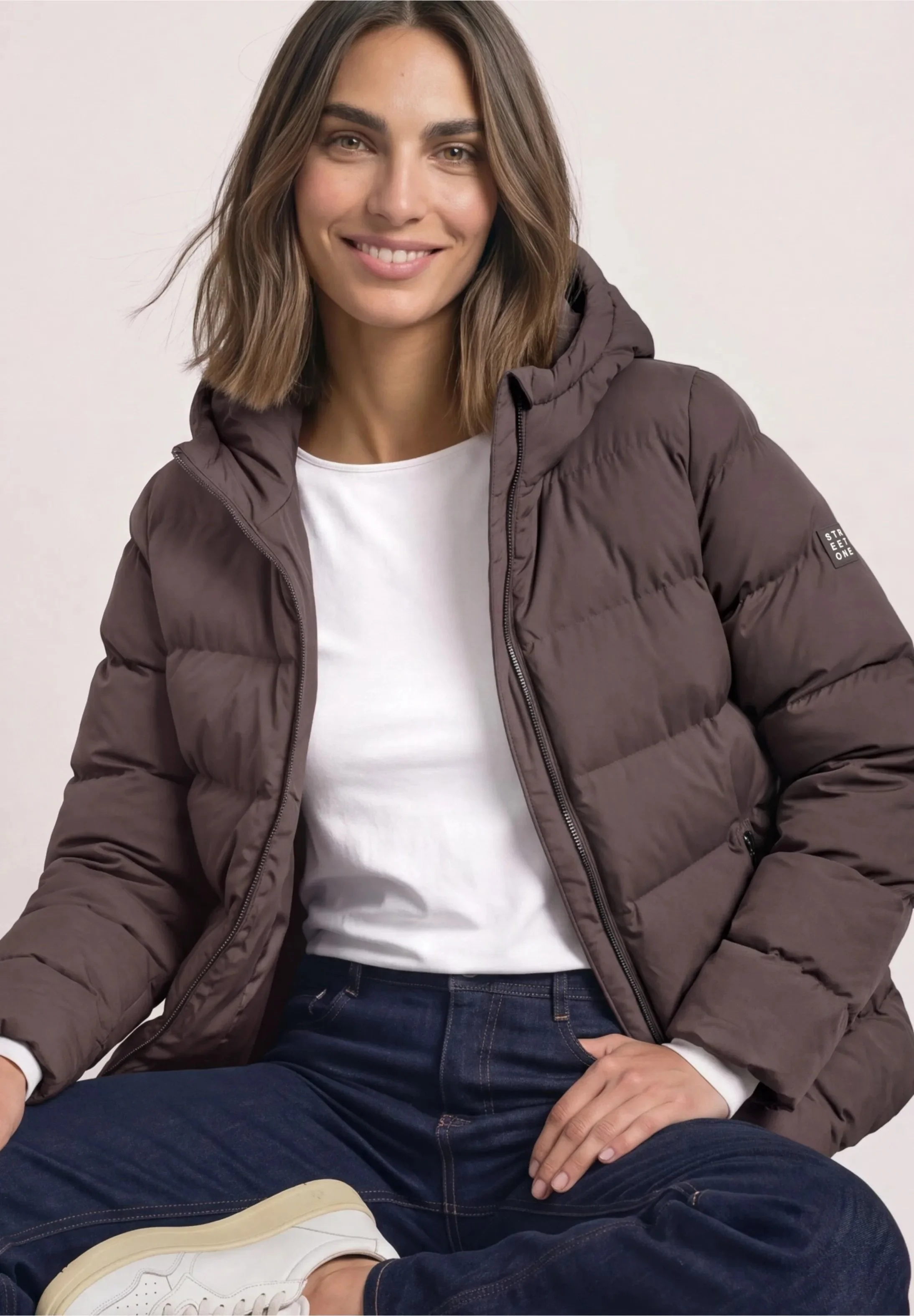 Short quilted jacket — Plummy Brown