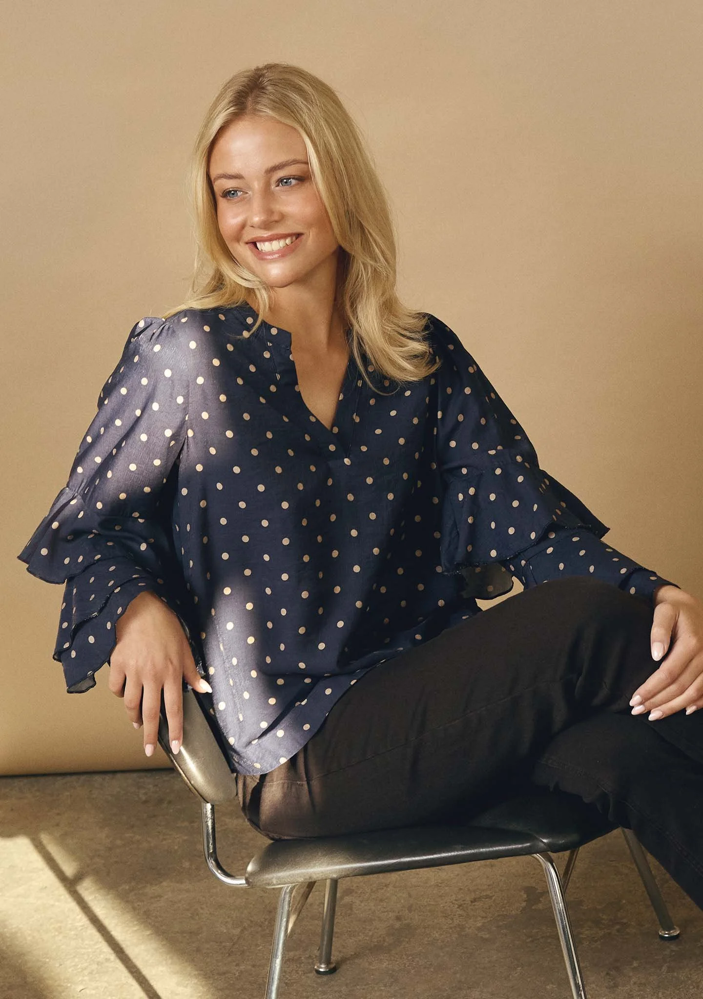 57970 - Naomi Blouse - D67 Navy Dot - Main.jpg