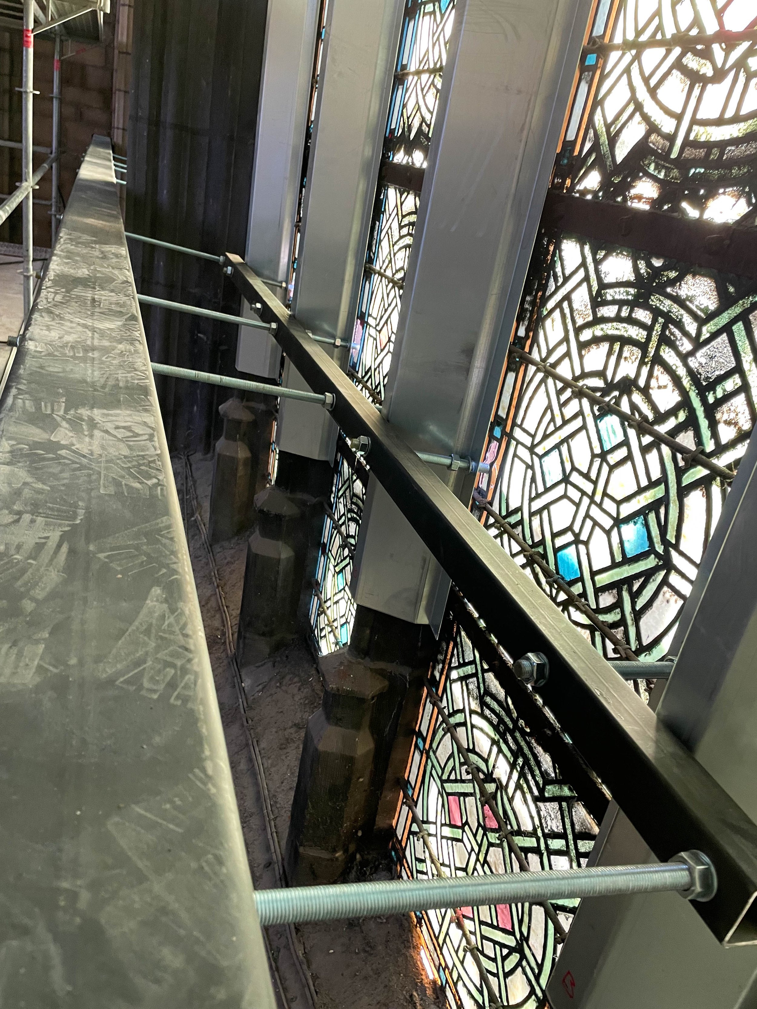 Basilique Saint-Martin à Liège - Patrimoine exceptionnel de Wallonie - Phase : Mesures conservatoires des remplages