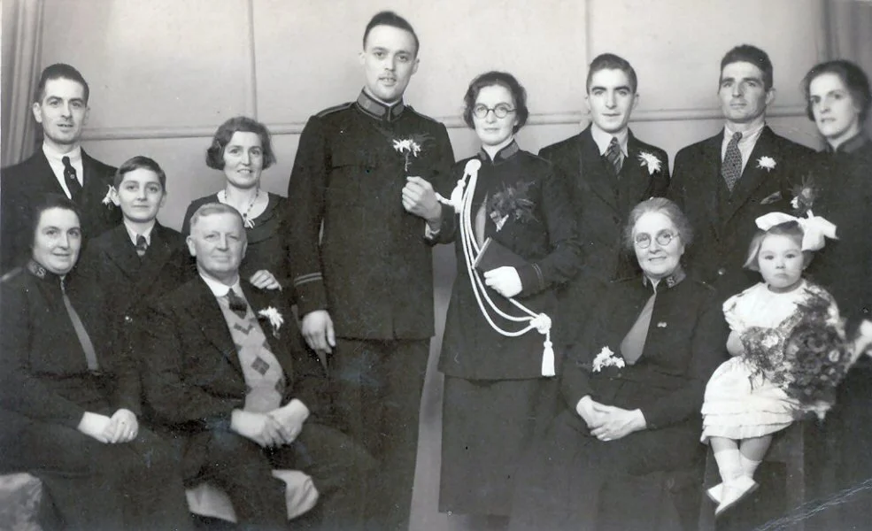 Wedding of Edith Louisa Jenner (1911-1987) & Norman Henry Davis (1911-1987); with Grace Enid Baglin (1933-2006) as bridesmaid