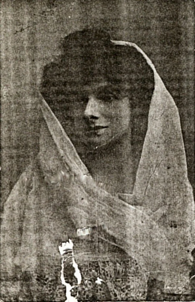 Eliza-Caroline-Burgess-1871-1910-1st-daughter-of-George-Burgess