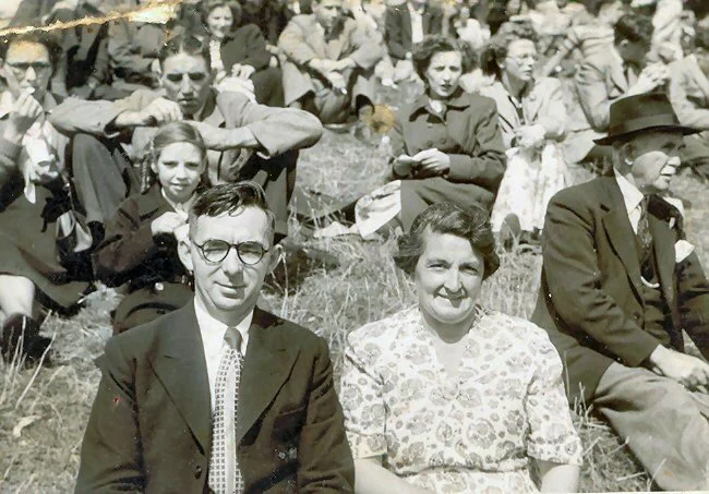 Edward William Burgess Baglin & Florence Eveline Jenner at Pontypool park