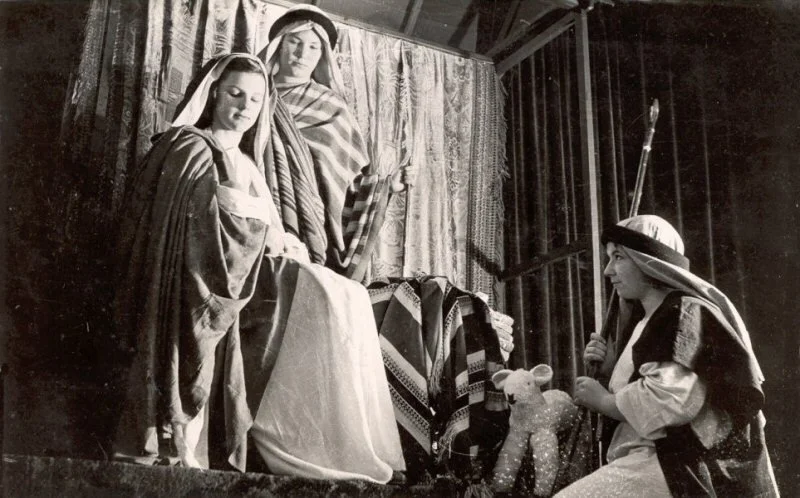 Grace Baglin  - A school nativity play