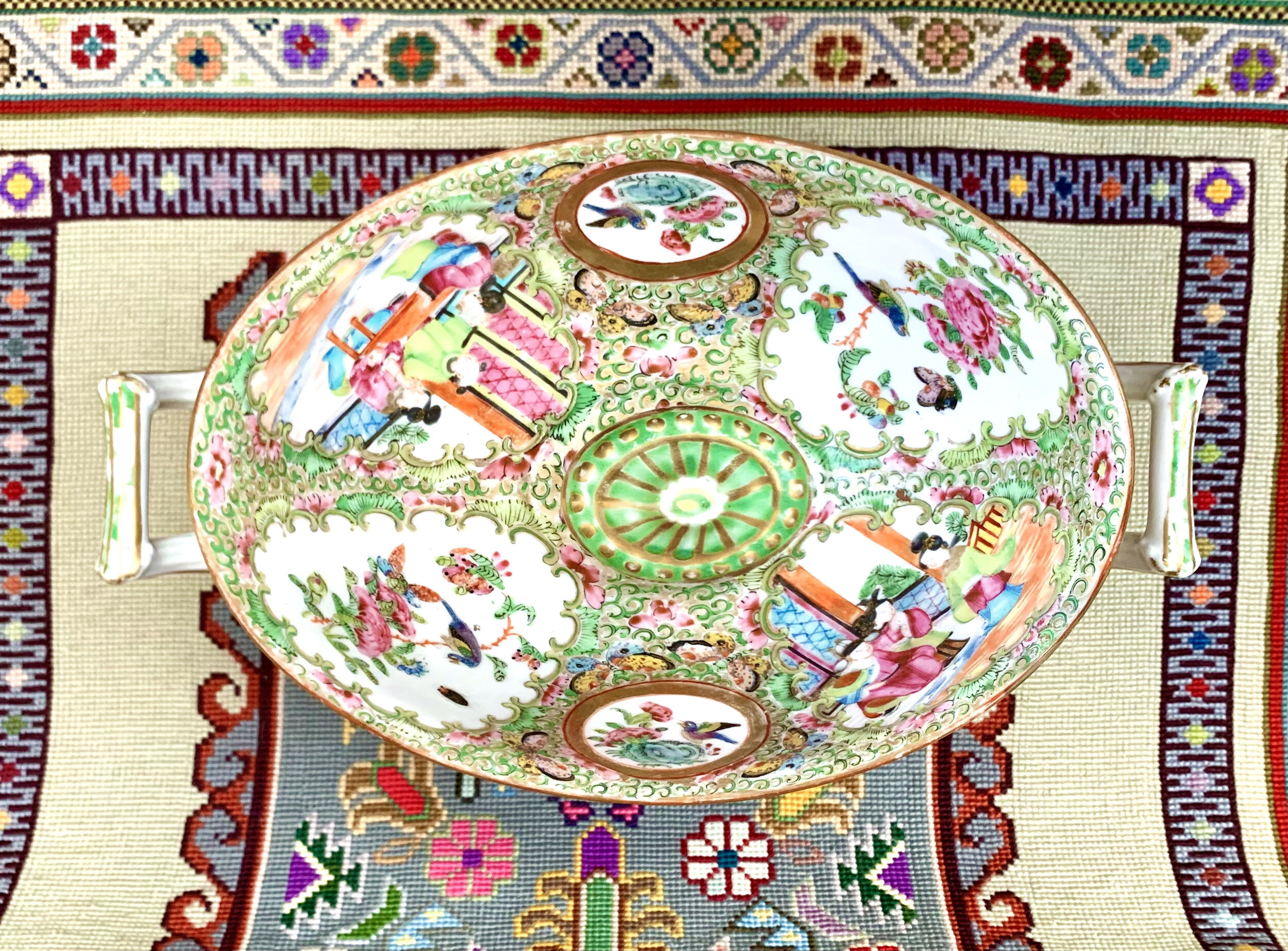 Rose Medallion