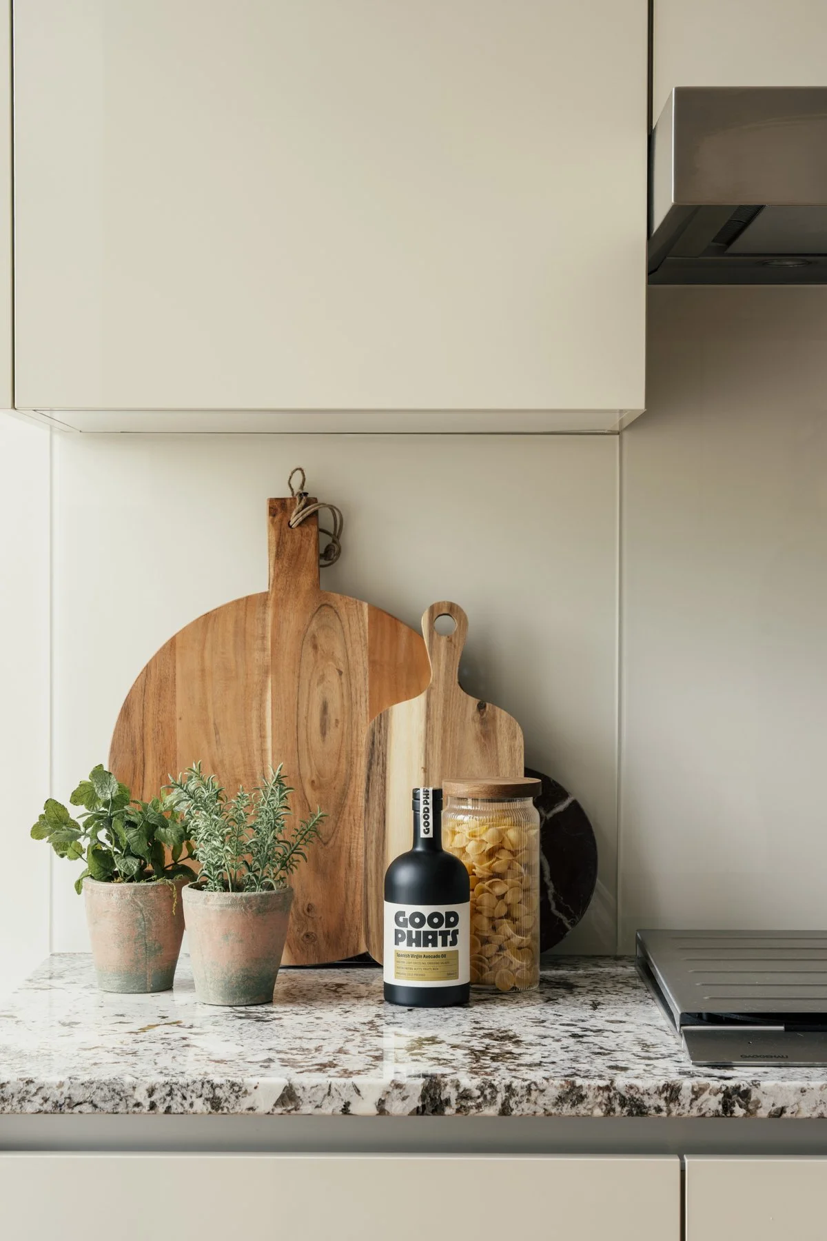 Burton_Court_20.jpg