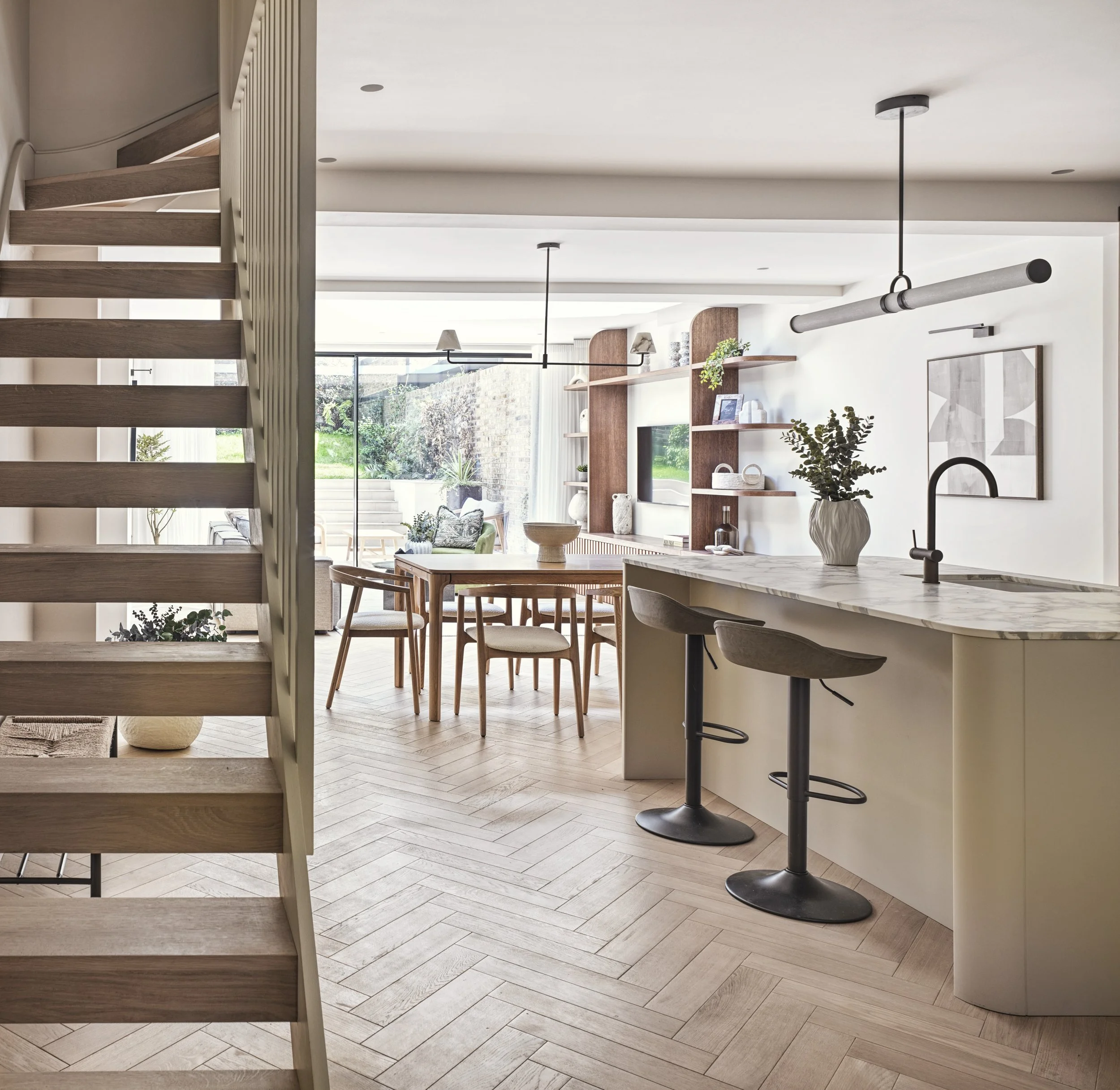 Earls Court Gardens, Earls Court