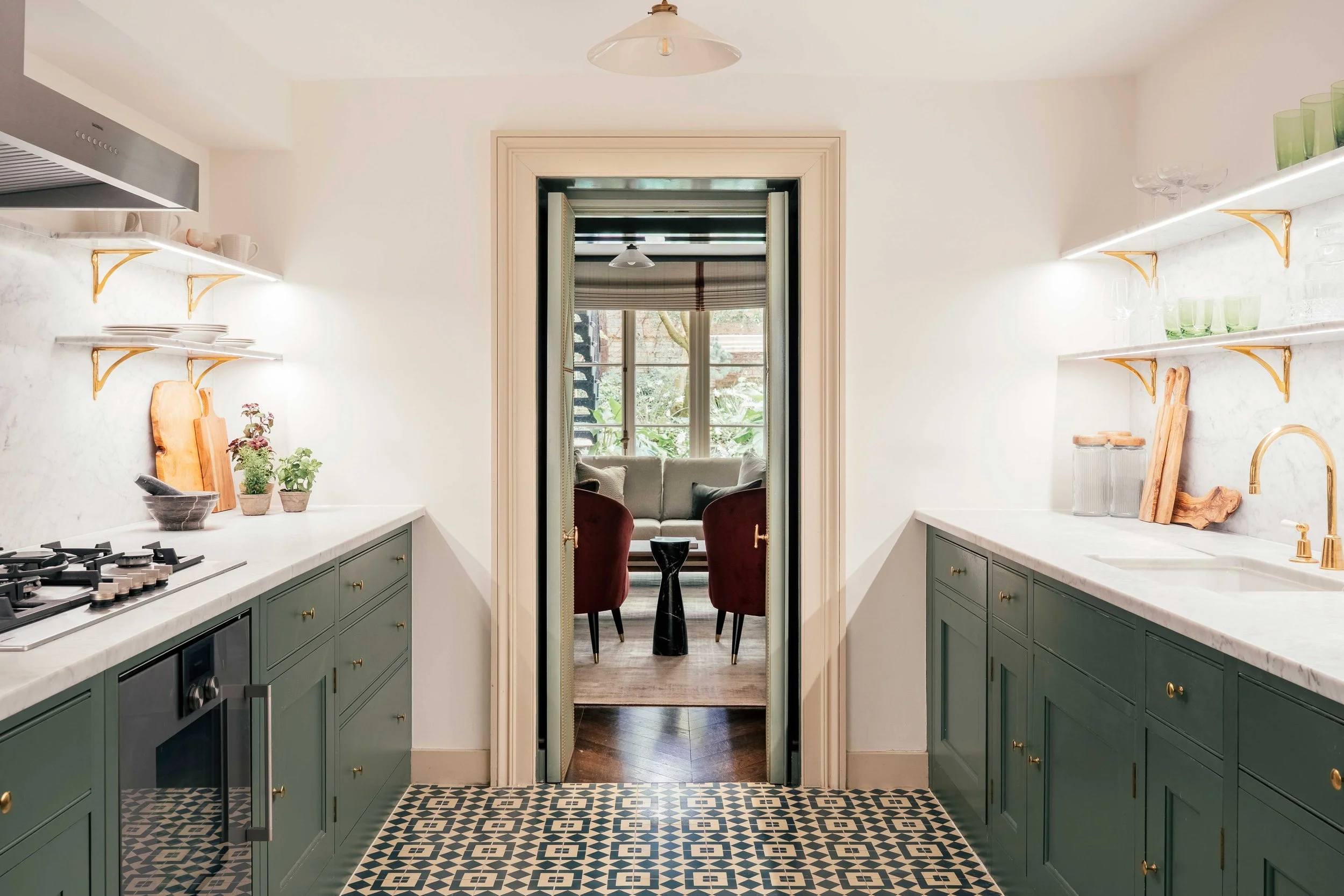 Walton_Place_27.jpg