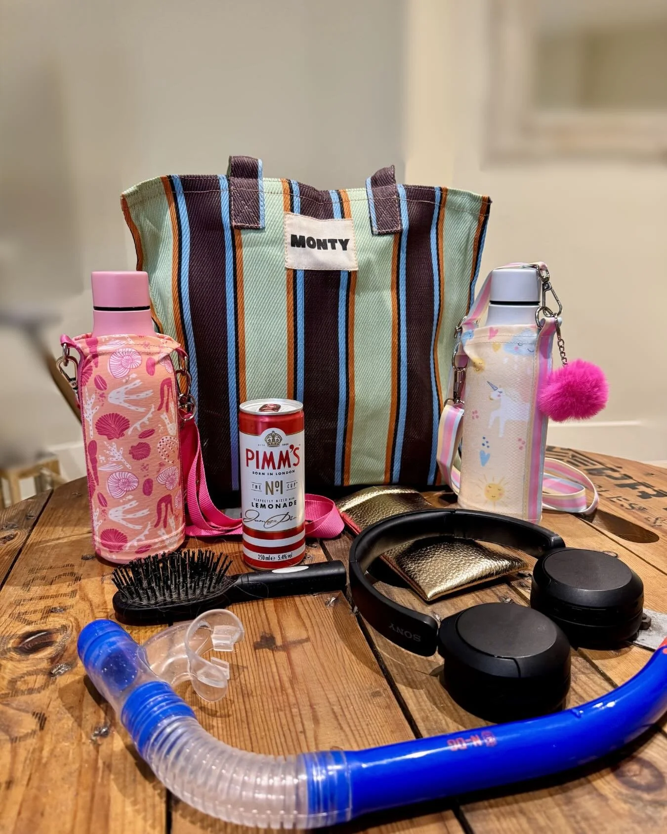 Here&rsquo;s our half term essentials for the perfect day out ⭐️
Keeping kids hydrated (without the constant &ldquo;have you had a drink?&rdquo; reminders 😅) is always top of the list. A comfy Bottle Soc sleeve makes it easier for little hands to ca