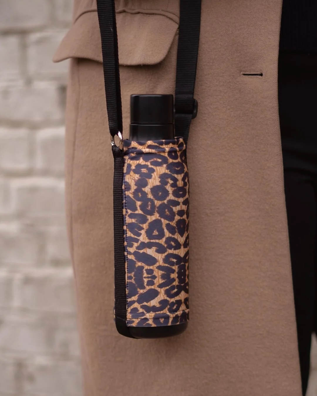 The World Book Day hack every parent needs 📚

If you&rsquo;re searching for a kids water bottle carrier or a hands-free way to carry a reusable bottle to school ... this is it.

Dressing up is the fun part&hellip; carrying the water bottle all day i