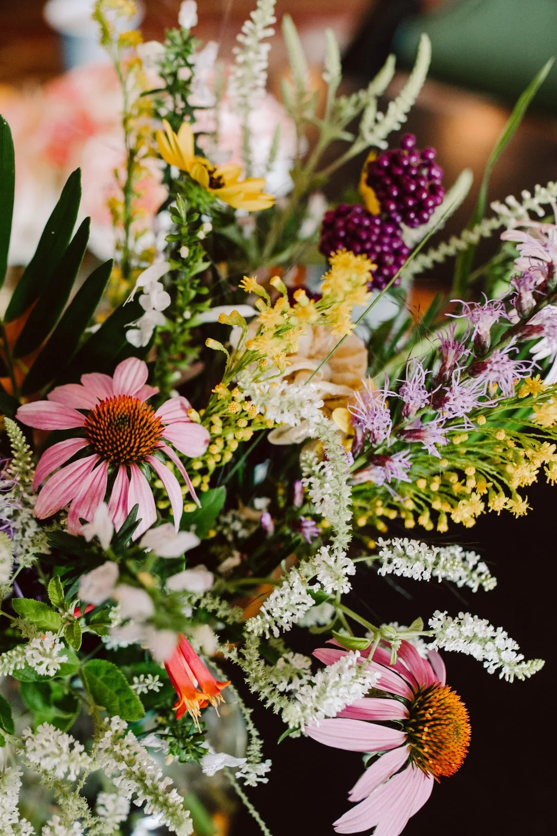 close-up-bridal-bouquet-florida-native-flowers.png