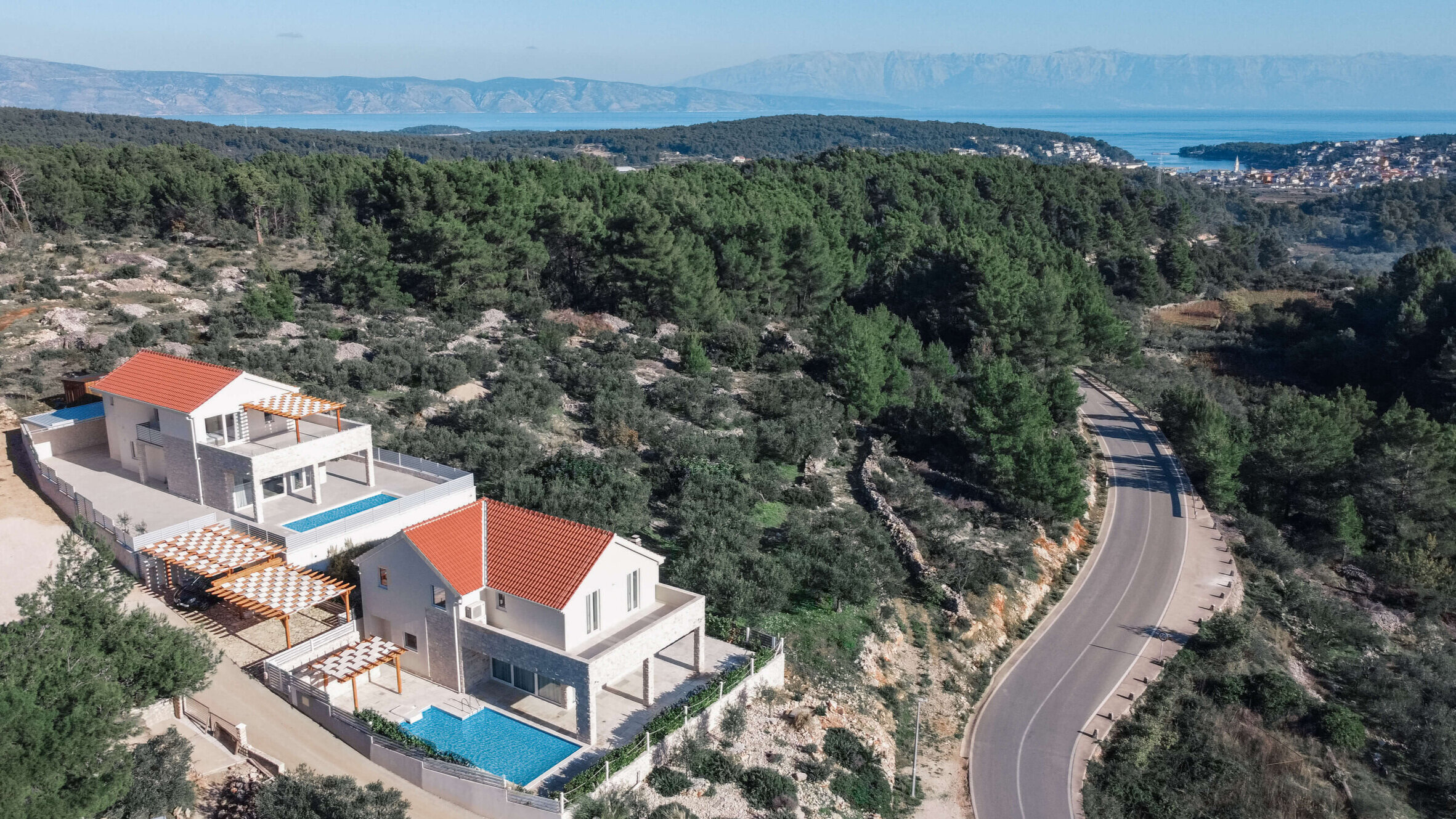 Villas+Anouk+and+Belpur+from+air+with+Jelsa+in+the+background.jpg