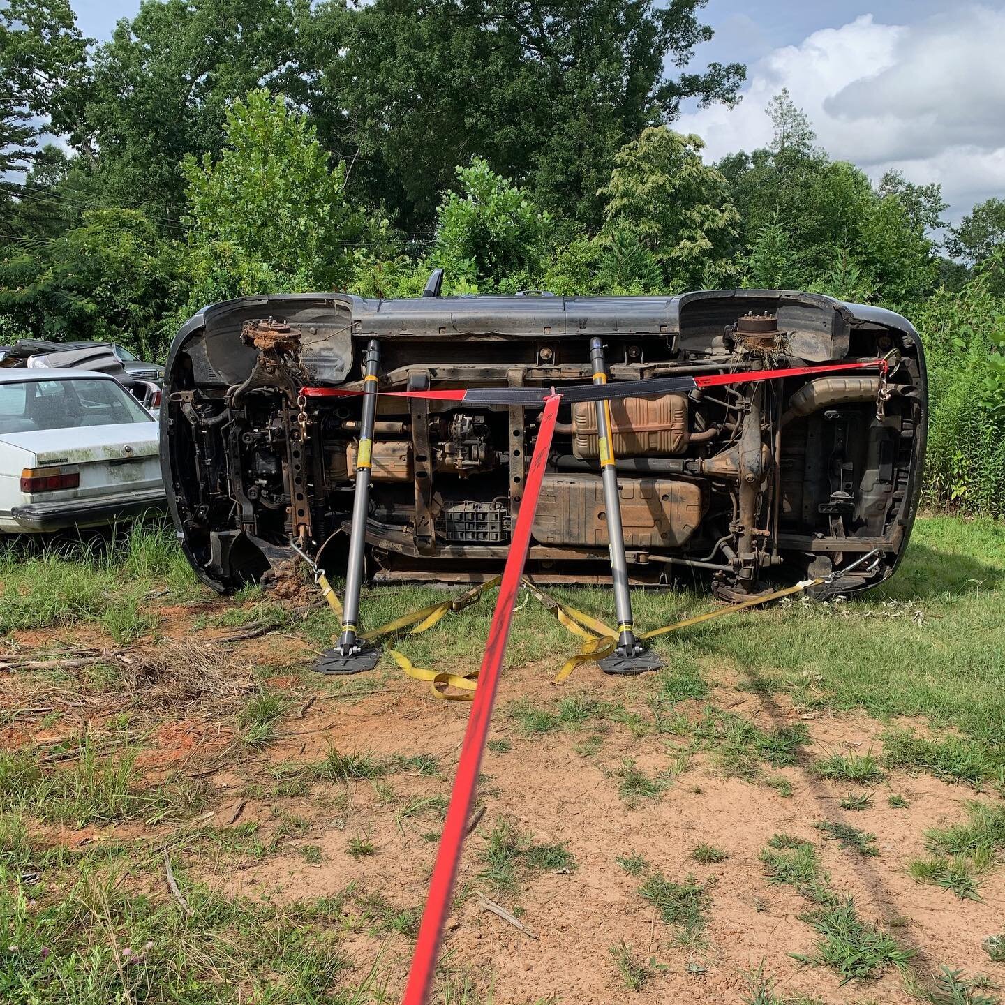 Over the past few days, firefighters trained on stabilizing a side resting vehicle. Stabilization was
performed using a tensioned back-tie technique, along with newly acquired straps made specifically for this. Firefighters also trained to controllab