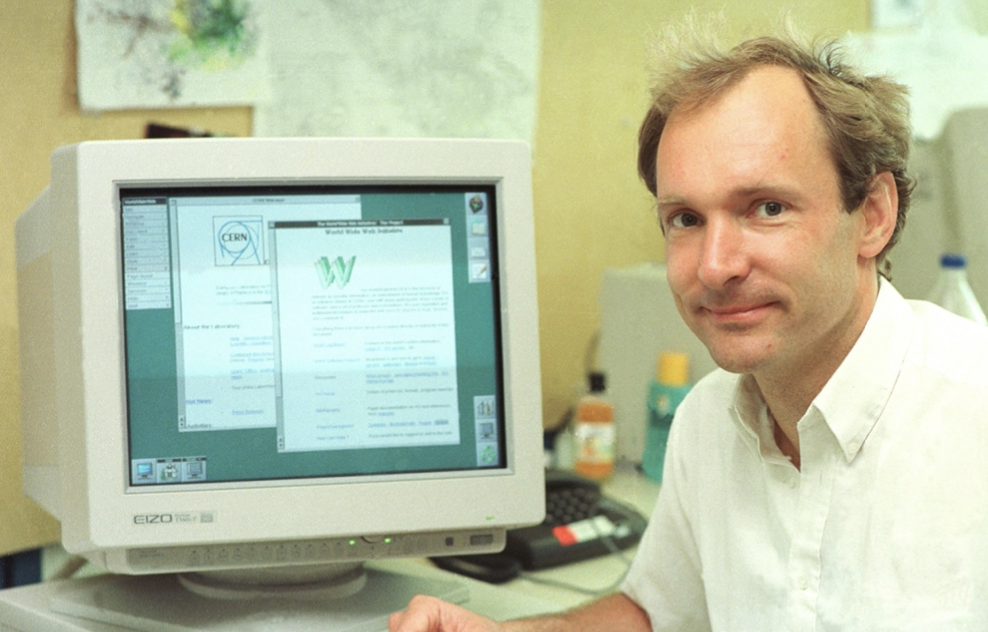 Source: Tim Berners-Lee, CERN 1994. PHOTOGRAPH © 1994–2021 CERN.