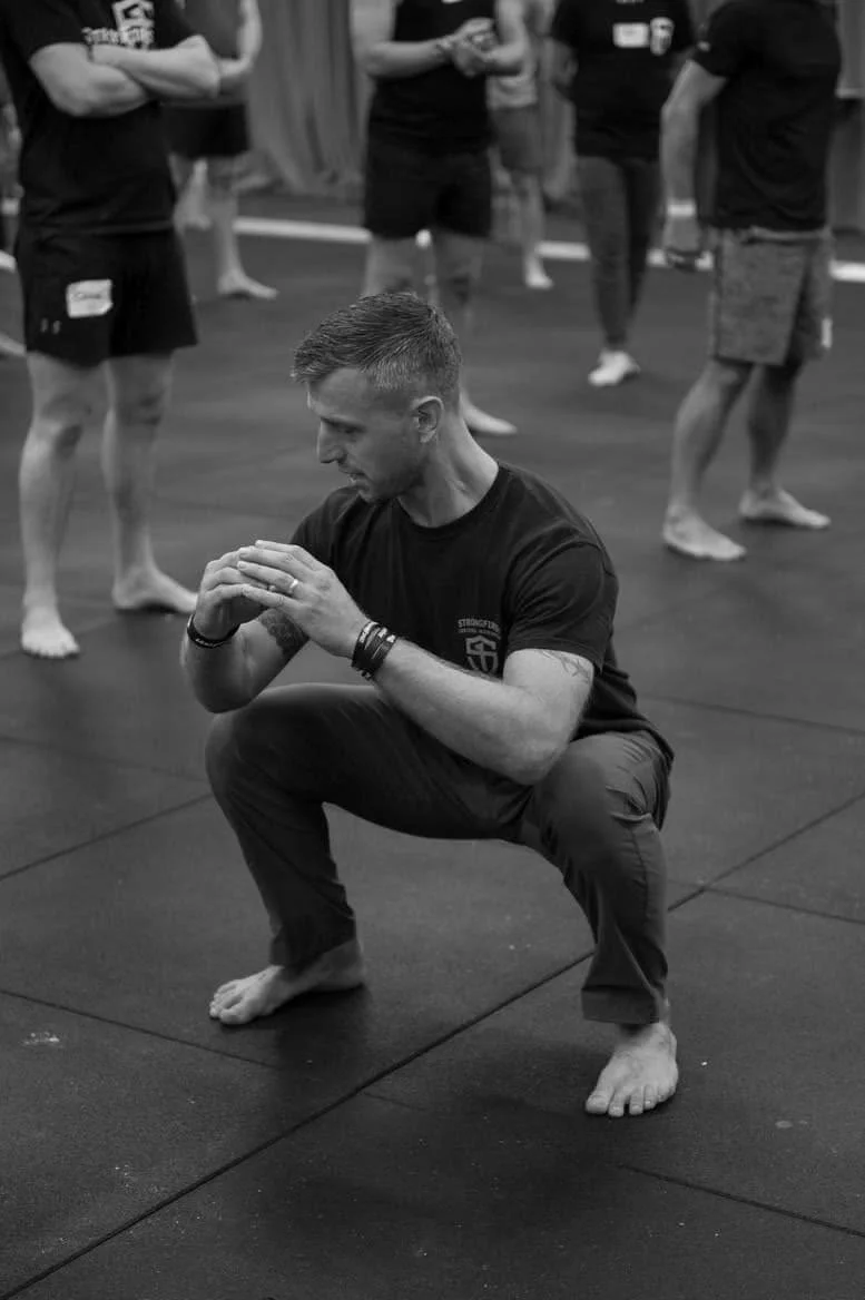 Coaching Squat Kettlebell Barbell