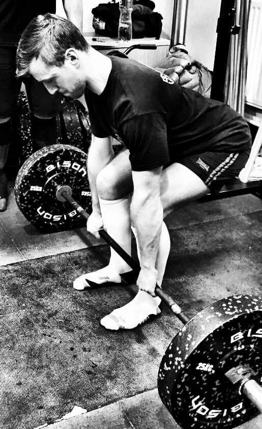 Coaching Barbell Deadlift - Strength and Conditioning