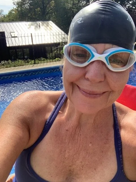 A story from the filmmaker, Robin: Weary. Diagnosed with osteoarthritis and uninsured, I was advised to prepare for knee replacement surgery. Out of necessity and a deep love of water, islands, and swimming I sought out the Home of the Innocents aqua