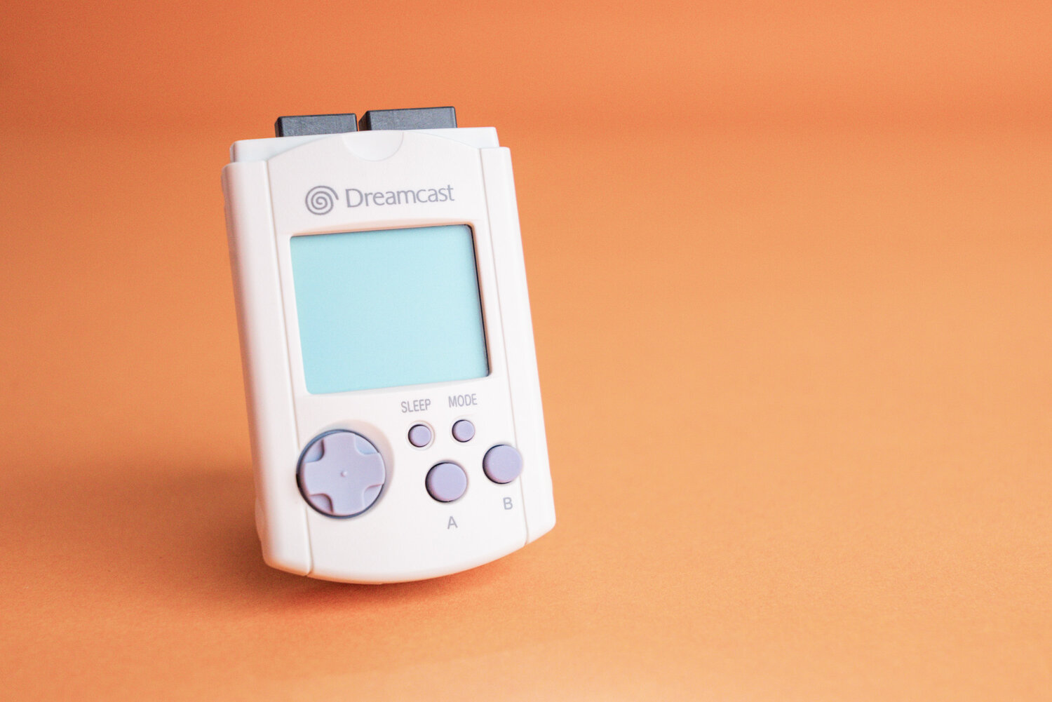 SEGA Dreamcast VMU with New Batteries - White — GGDreamcast