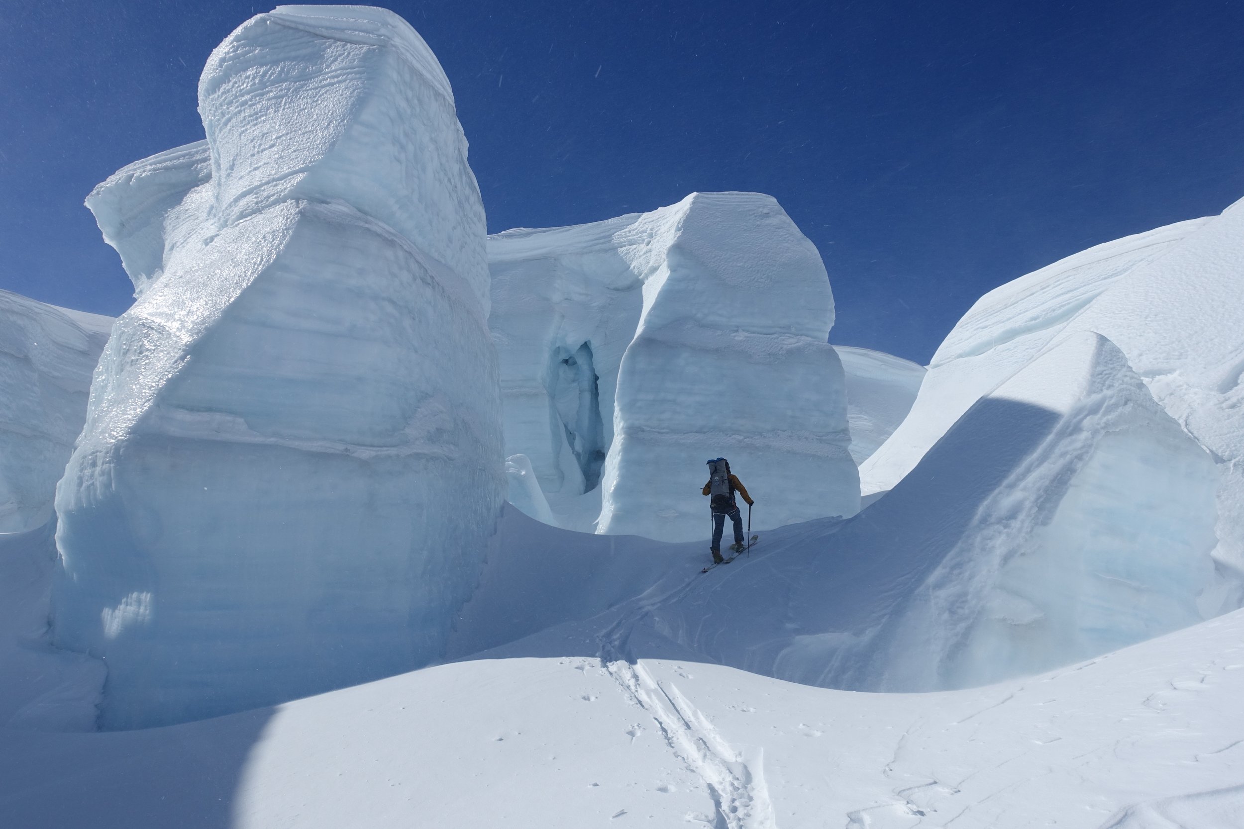 Cillian skinning through Canyonlands