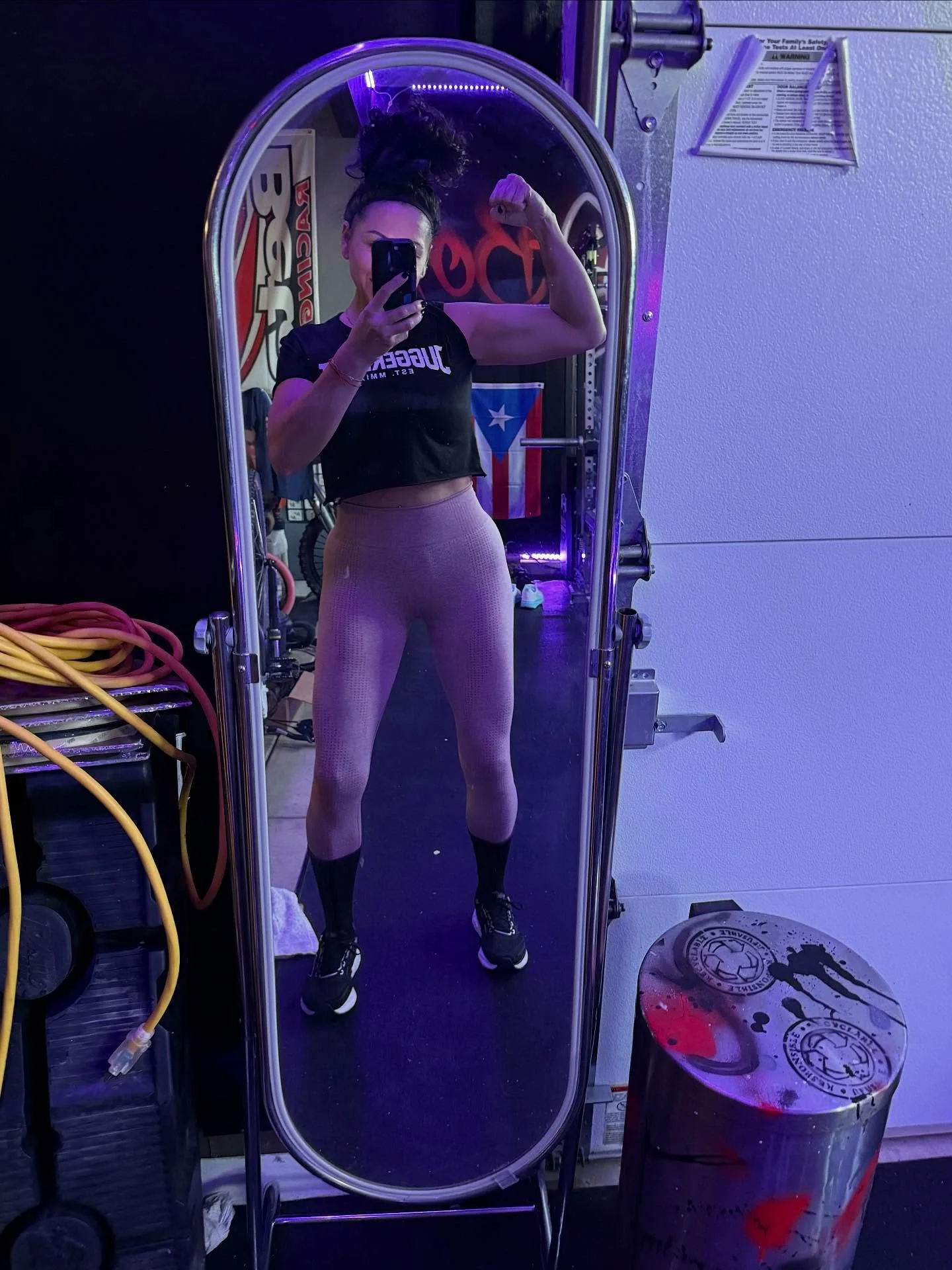 Wrapped out my deload week today. My new block starts next week 😌 

If you are in perimenopause or menopause, remember that our bone density is continually decreasing as we age and if you wanna live long and healthy life, you need to be lifting heav