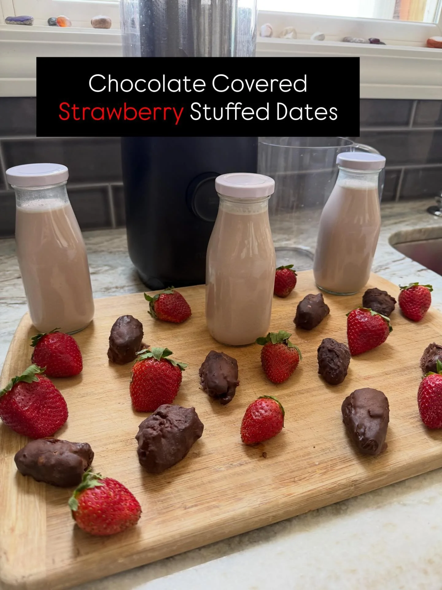 🍓 Zero waste recipe idea: I made fresh strawberry milk and reused the strawberry pulp to create these chocolate strawberry stuffed dates &mdash; a 100% sustainable treat that tastes like a nostalgic dessert but made with real ingredients.

I removed