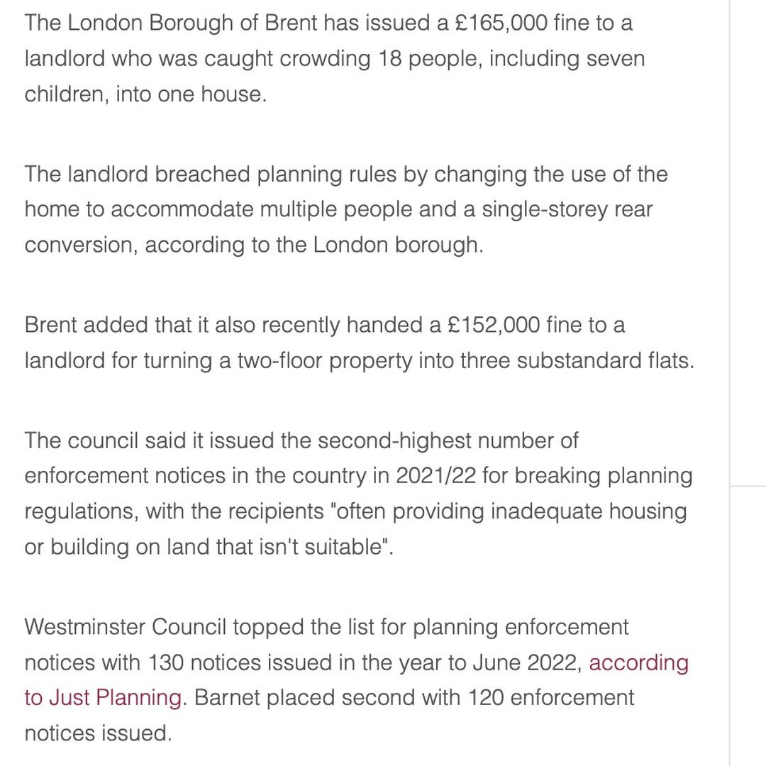 🏚 Landlord hit with &pound;165k planning enforcement fine for overcrowding
-
As reported by Local Government Lawyer, a #Brent #landlord has been hit with a huge fine after being found to have intentionally overcrowding his property. We must push Gov