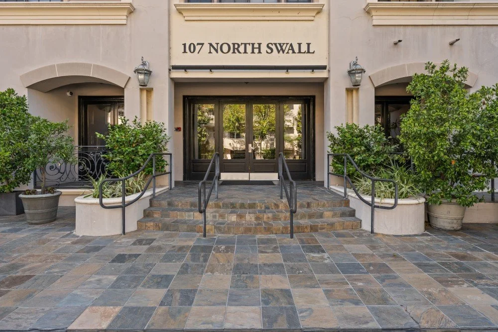 107 N. Swall Drive #201, Los Angeles 90048