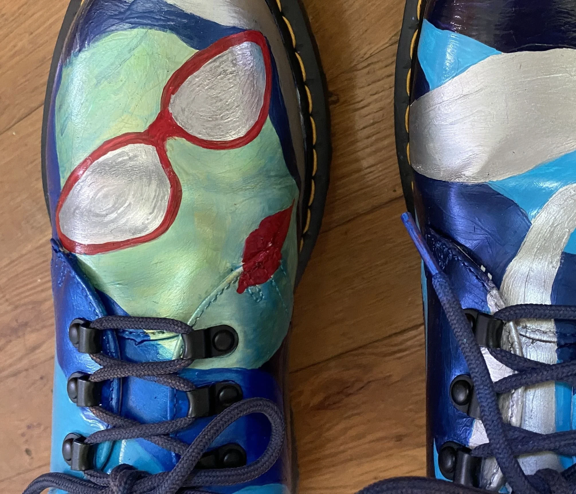 Portrait Shoes process images of Dr. Martens transformation by Ninette D