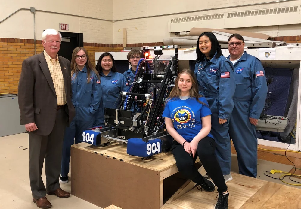 GR Central 904 Robotics Team 5-2-19.jpg