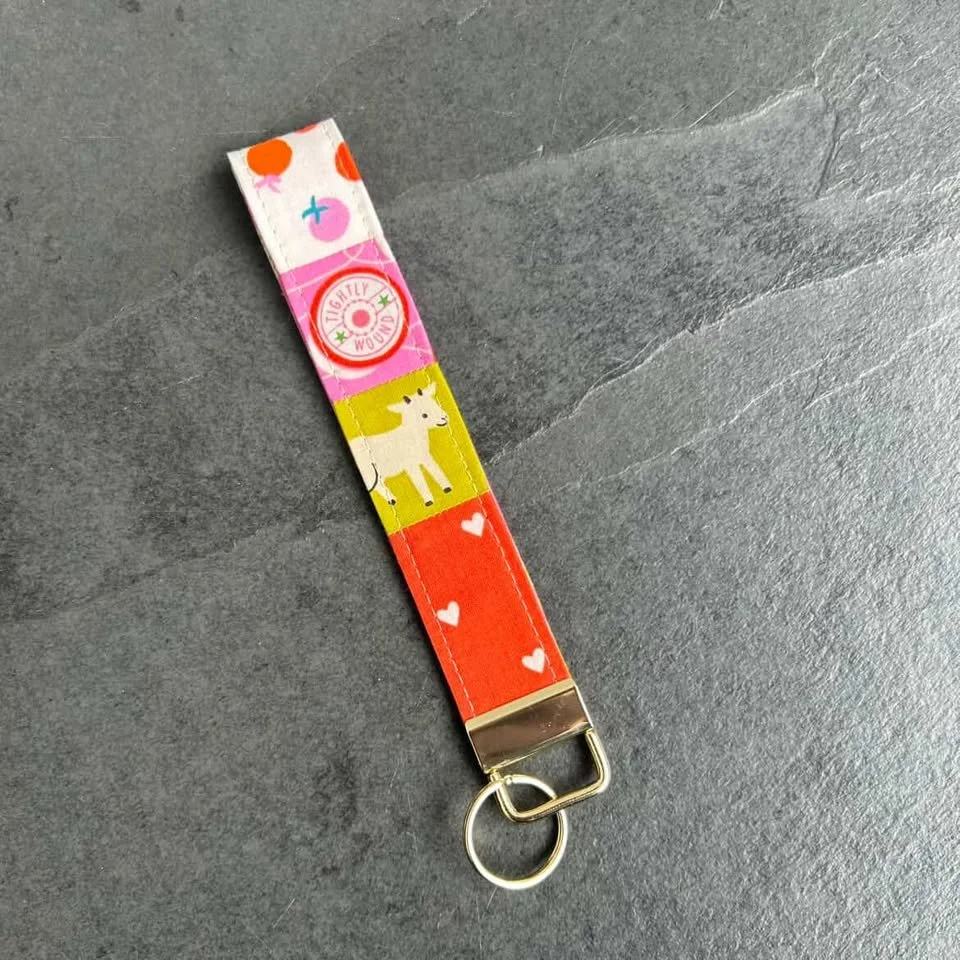 Tomato Goaty Key Fob