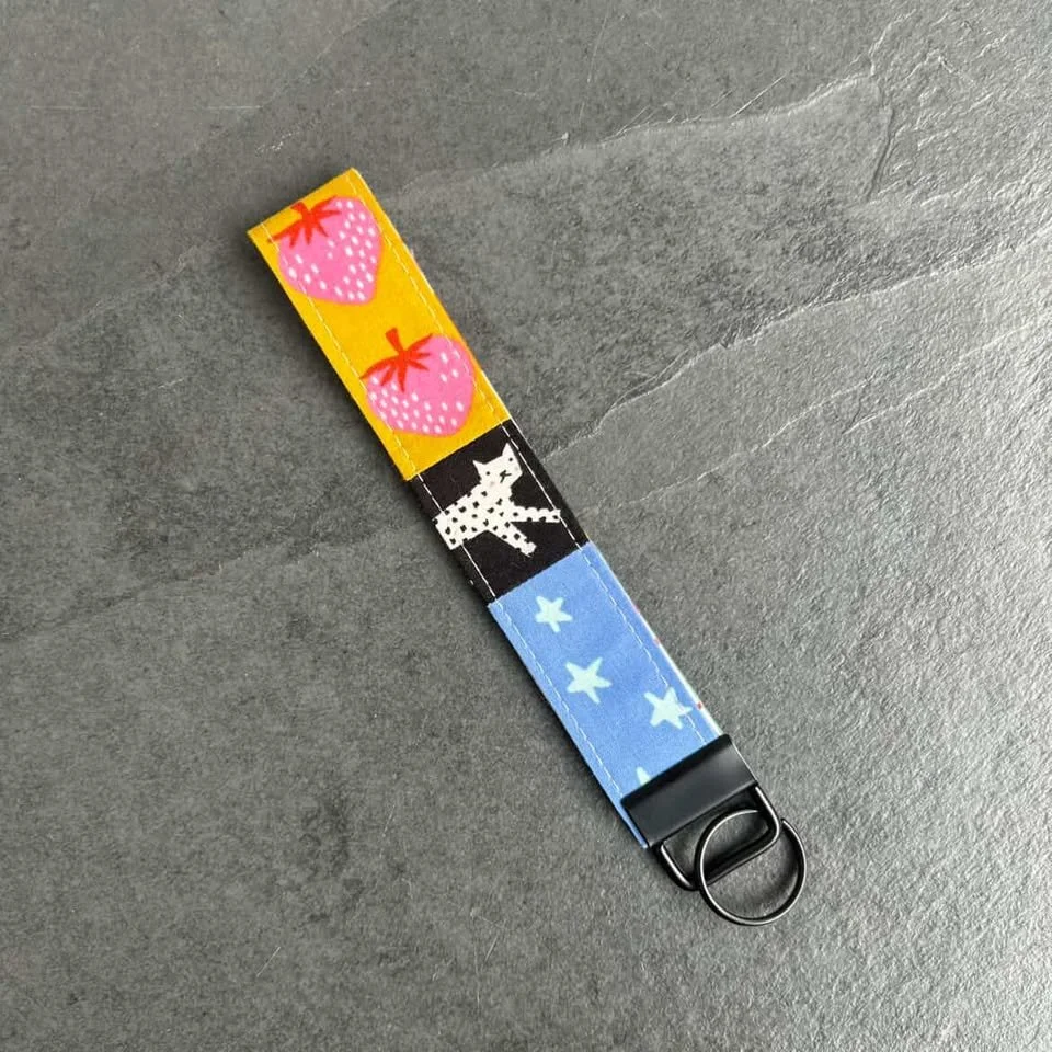 Strawberry Leopard Key Fob