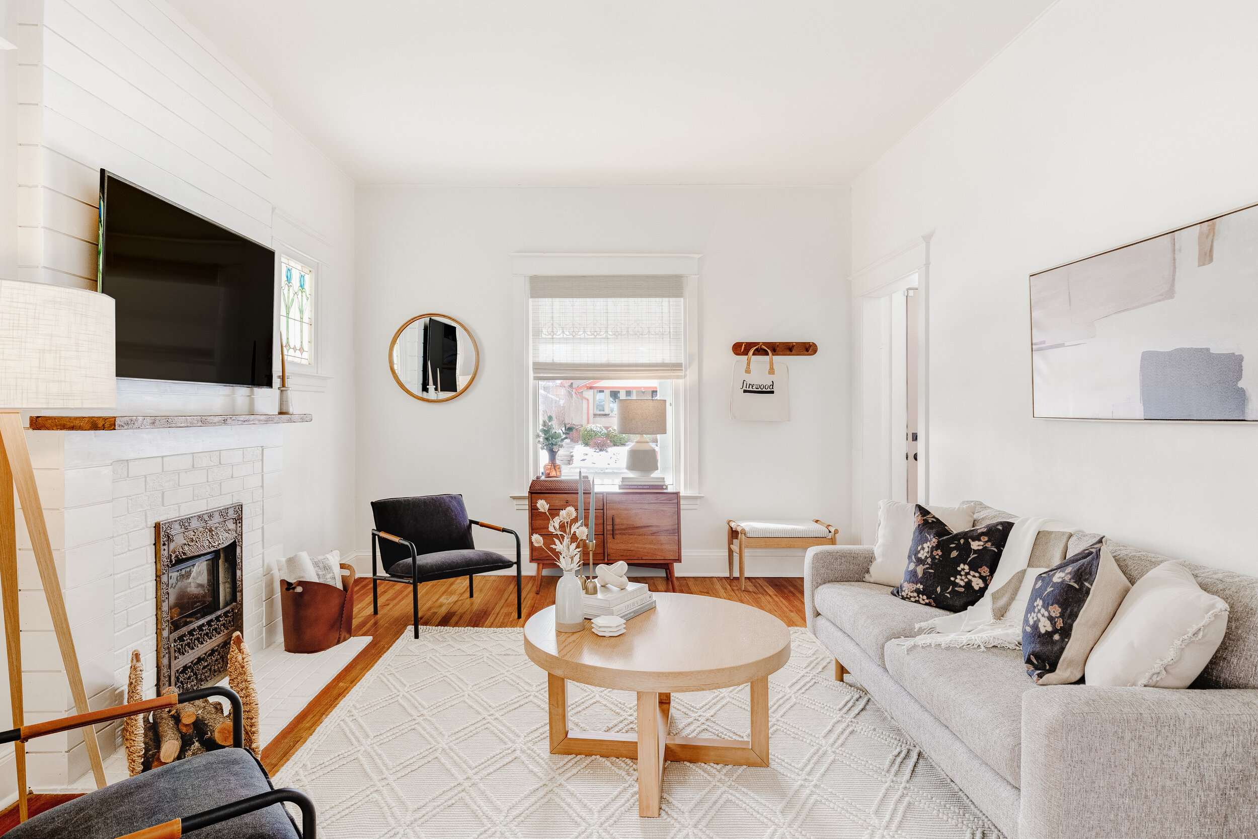 kyliefitts_staging_1636monroestreet_10.jpg