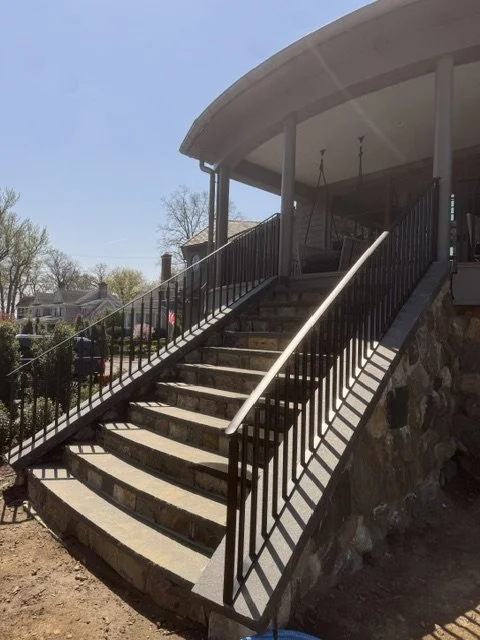 Steel Railing 22 pic 2.jpeg