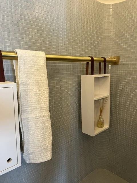 A-Shower Bar 1.jpeg