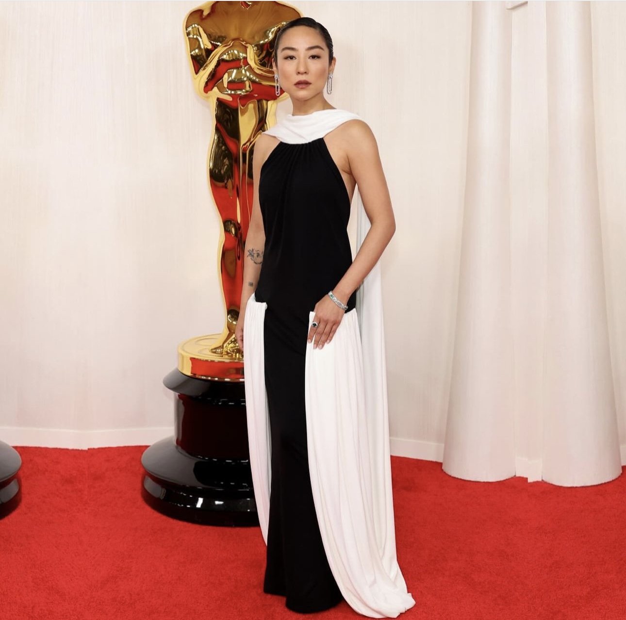 Greta Lee Oscars - Danielle Goldberg stylist assistant