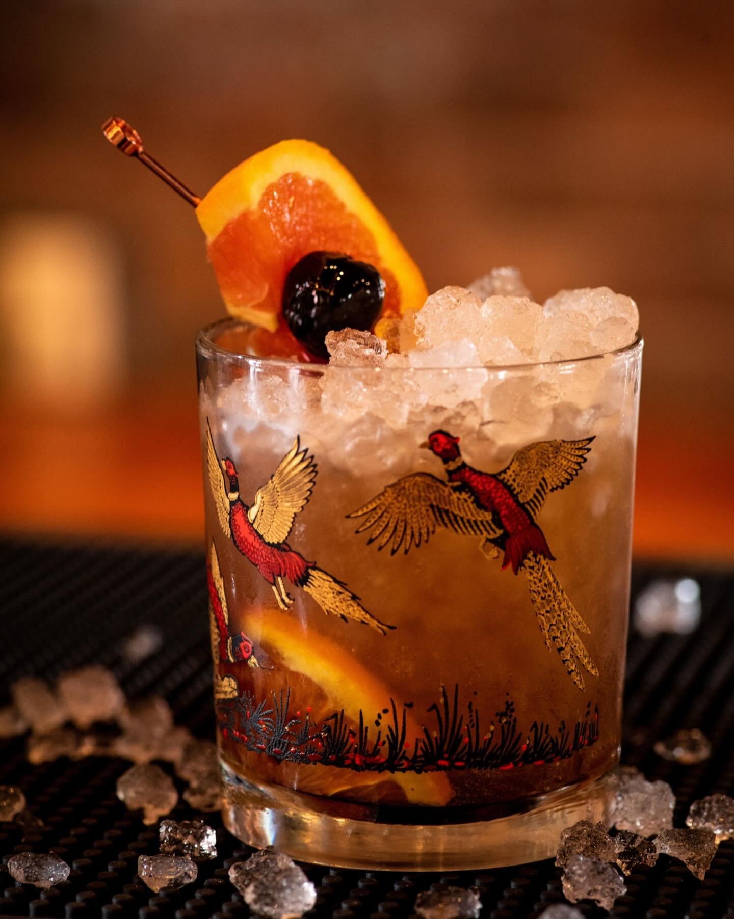 Happy Hour runs 12pm&ndash;6pm at Wiscocktail Lounge.

$6 Old Fashioneds
Pound for pound, the best deal in town.

$1 off tap beer, including:
Pabst Blue Ribbon
New Glarus Spotted Cow
Karben4 Fantasy Factory IPA
Tumbled Rock Deer Camp, our Blackberry 