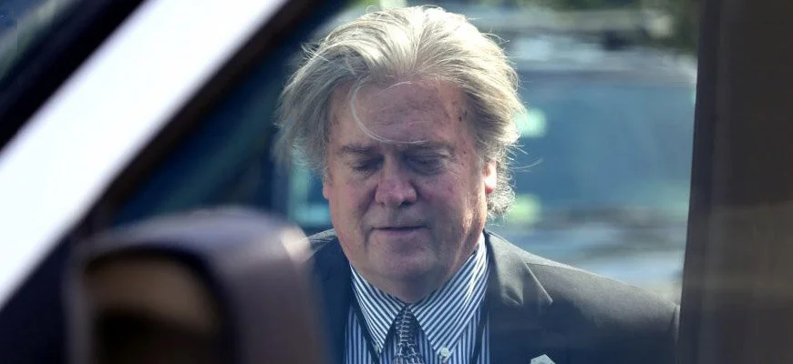 bannon-steve_a.jpg