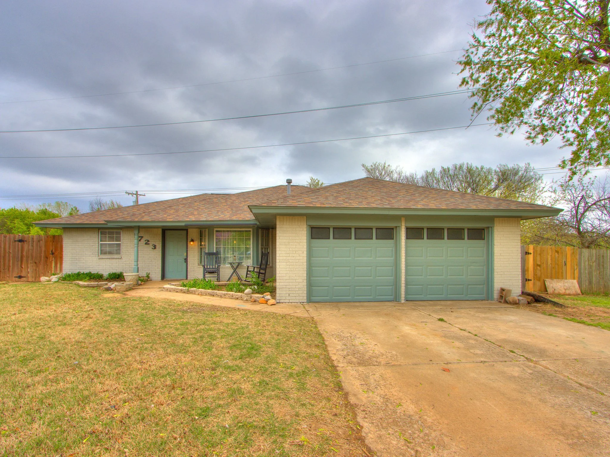 1723 Ridgemont Circle - SOLD in 2 days