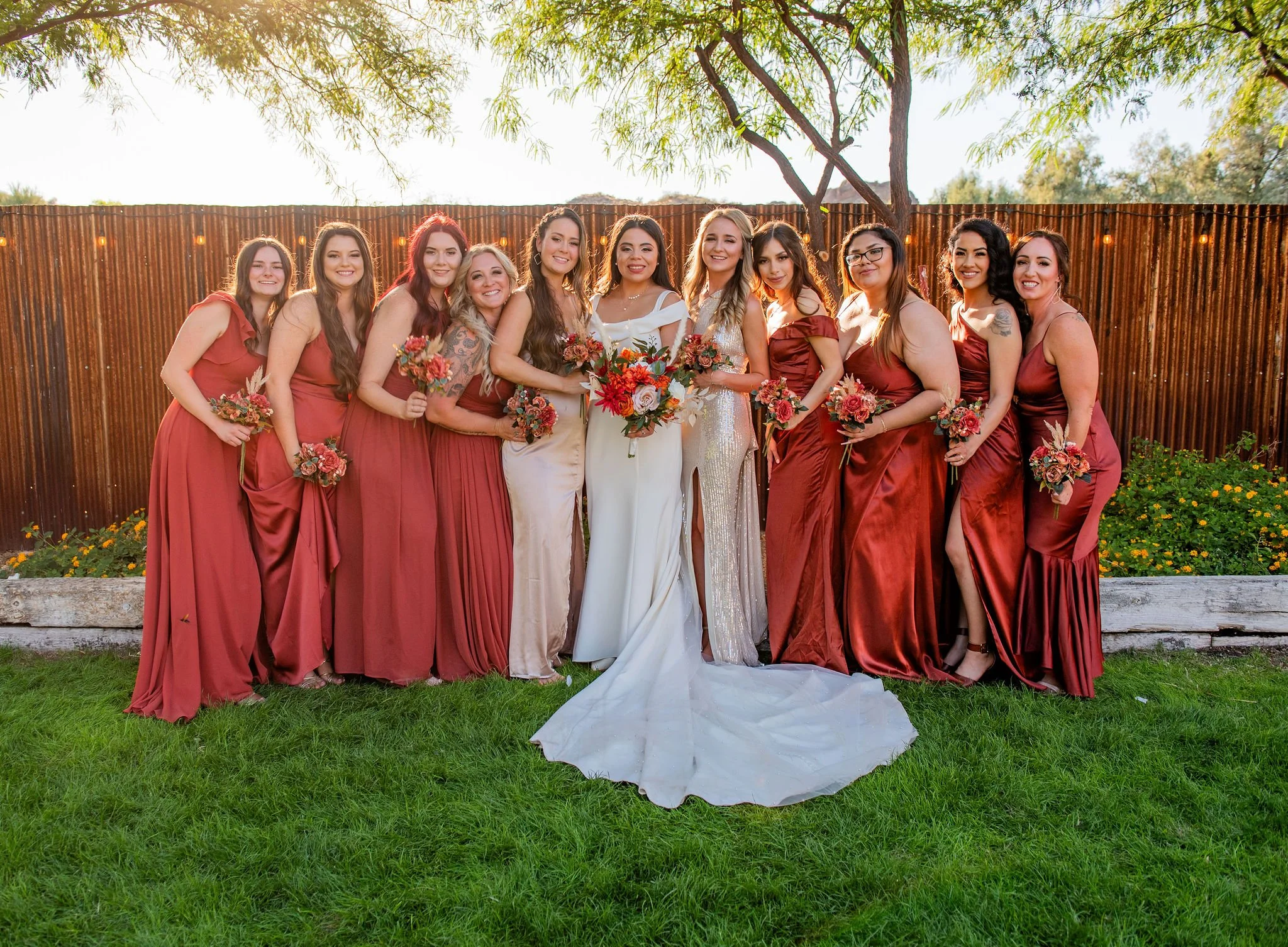 Cliff-Rose-Studios_Morristown-Arizona-Wedding-Photographer_Bridesmaid-Poses.jpg