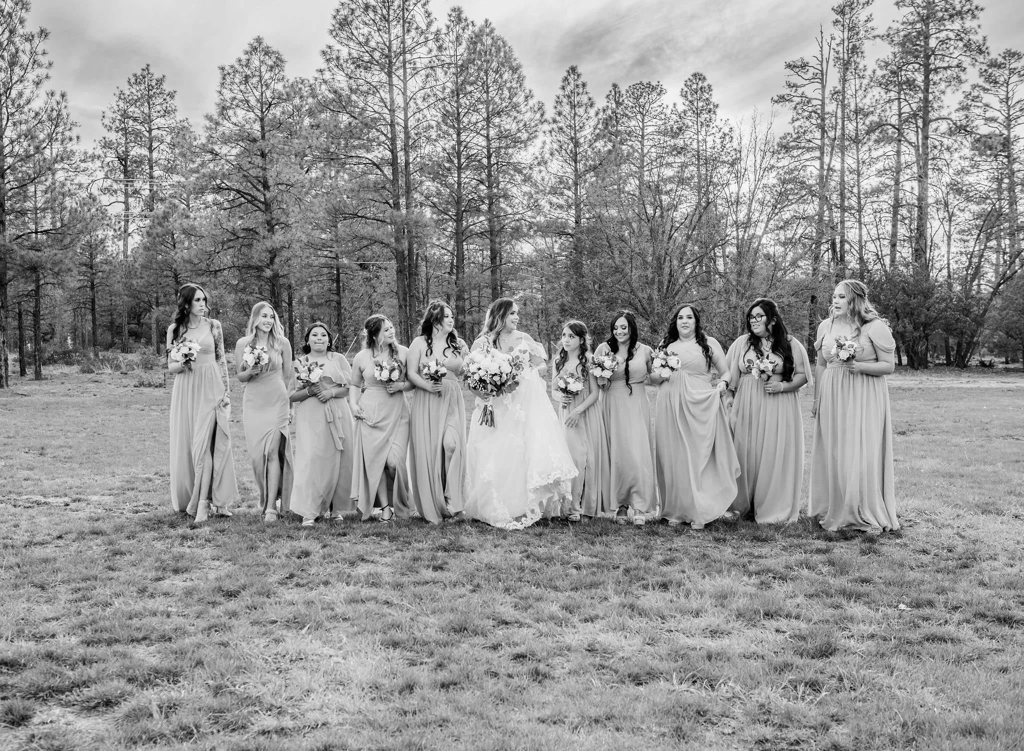 bridesmaid-poses_Grace-and-Ivory_Pinetop-Lakeside-Arizona_Wedding_Photography_1.jpg