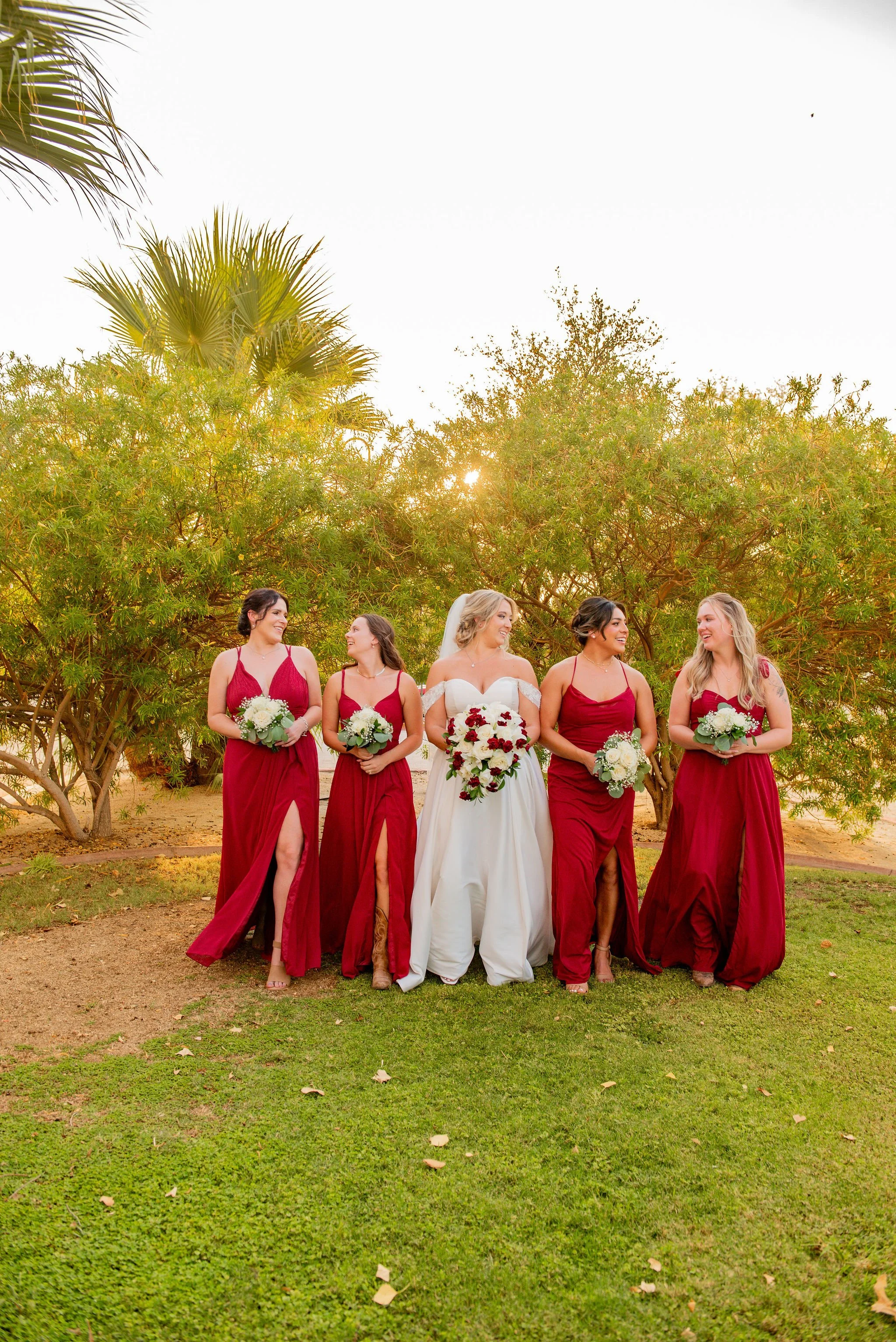 bridesmaid-poses_Wedgewood-Weddings_Secret-Garden_Phoenix-Arizona_Wedding_Photography_1.jpg