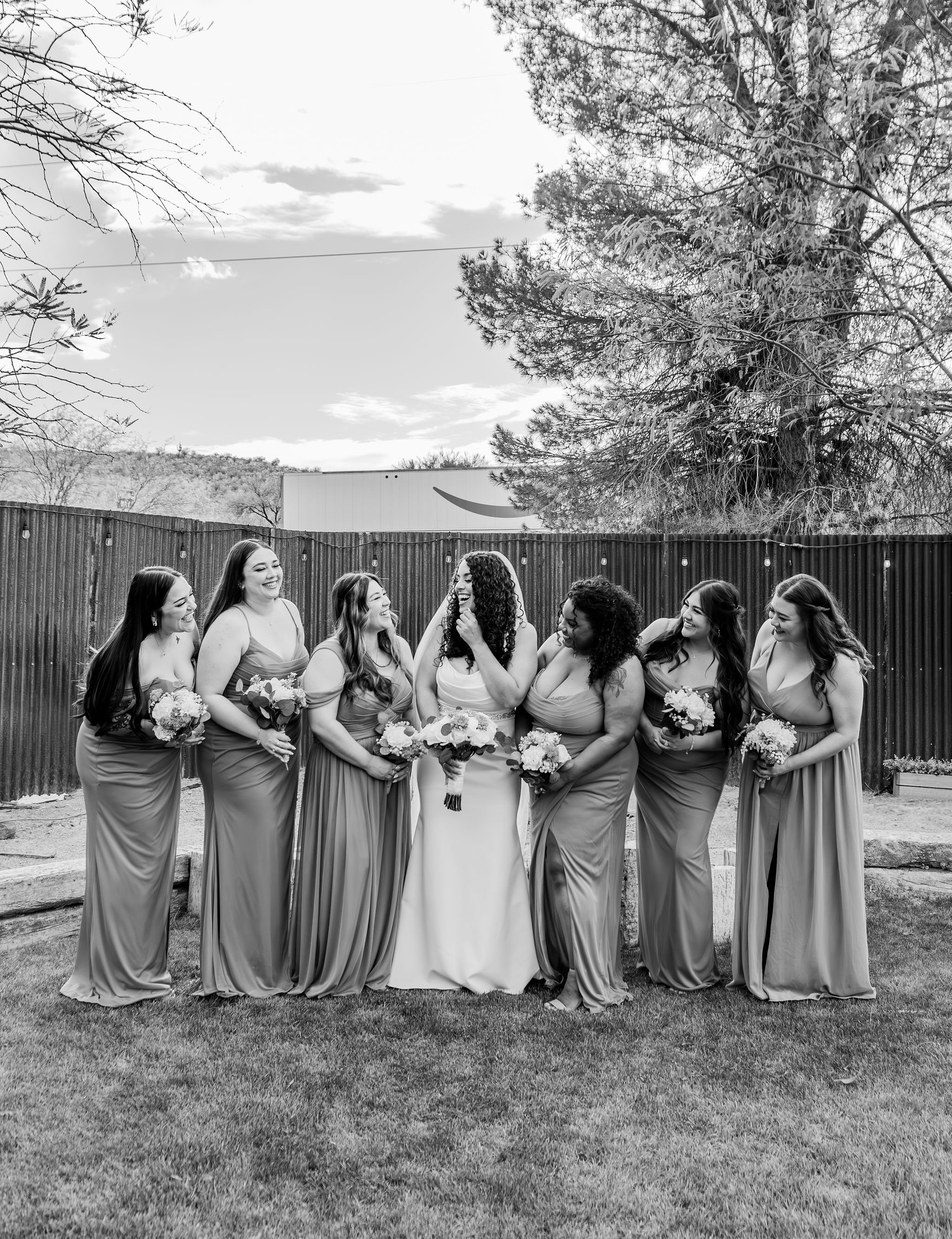 Cliff-Rose-Studios_Morristown-Arizona-Wedding-Photographer_Bridesmaid-Poses.jpg