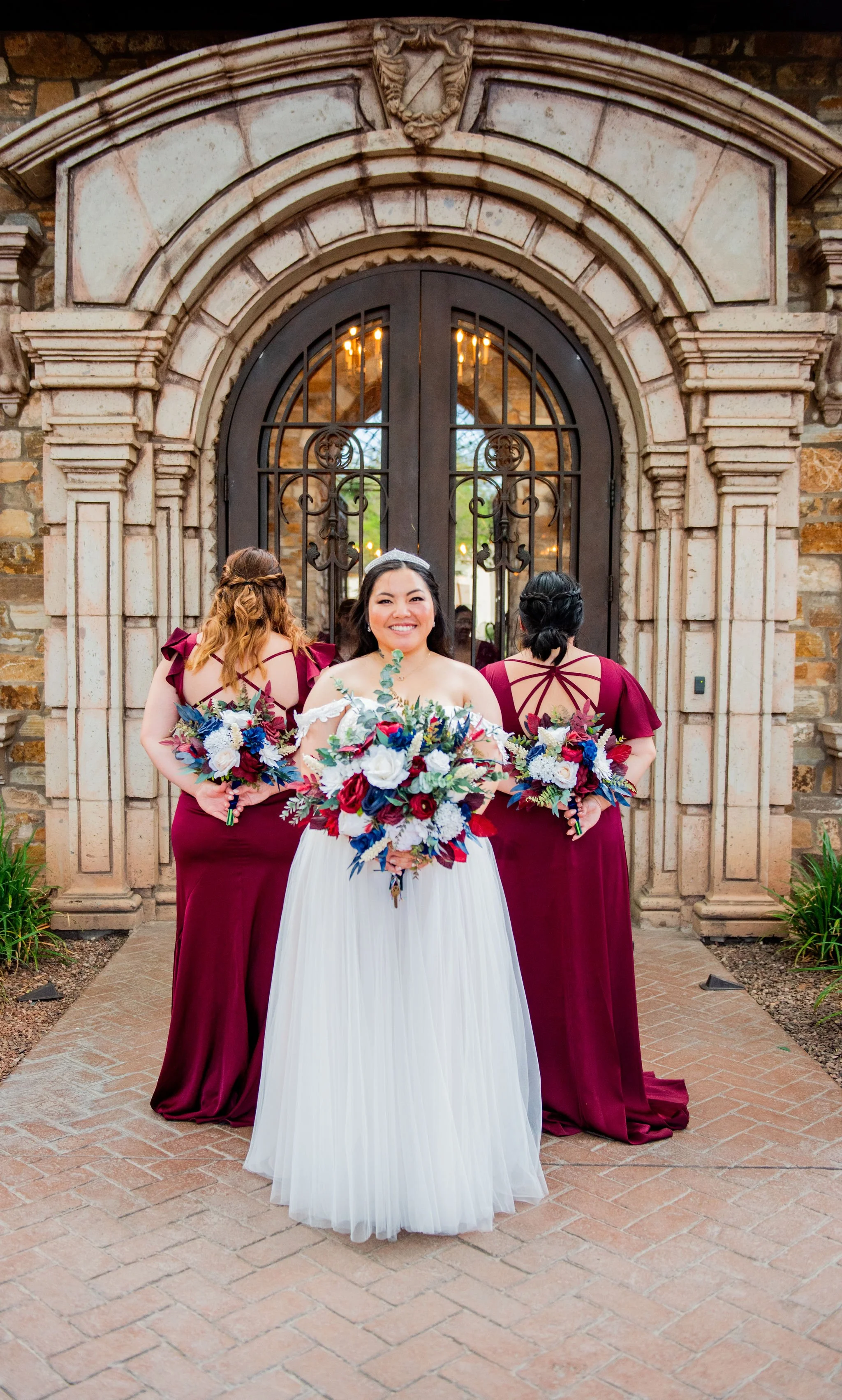 Villa-Siena_Gilbert-Arizona_Bridesmaid-Poses_Wedding-Photographer_3.jpg