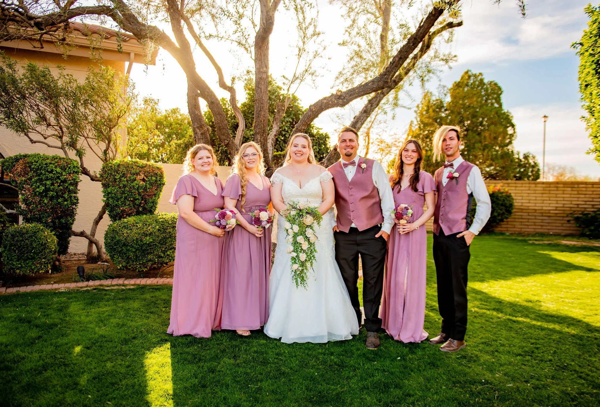Backyard-Wedding_Peoria-Glendale-Phoenix_Arizona-Wedding-Photographer_Bridesmaid-Poses.jpg