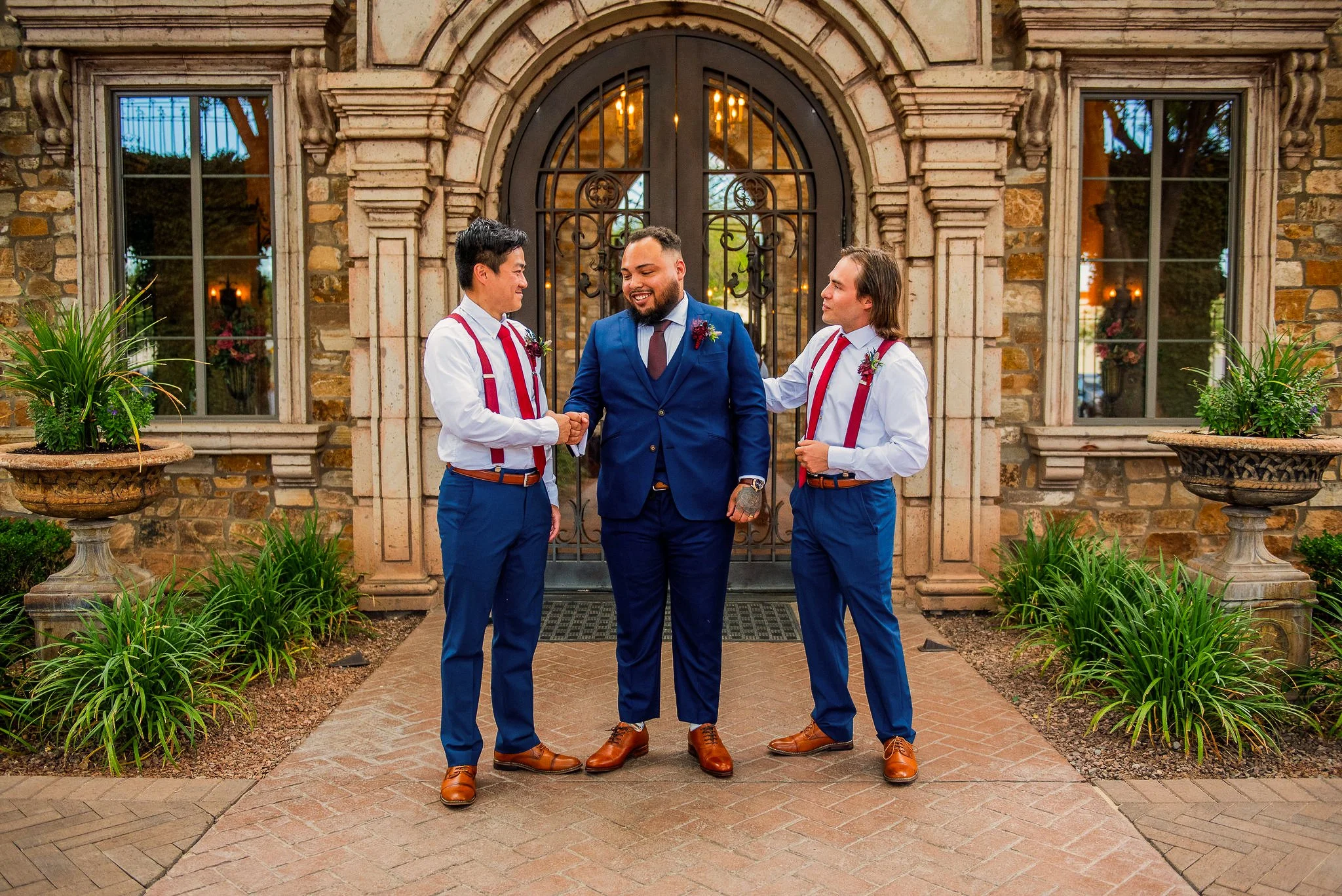 Villa-Siena_Gilbert-Arizona_Wedding-Photographer_Groomsmen-Poses.jpg