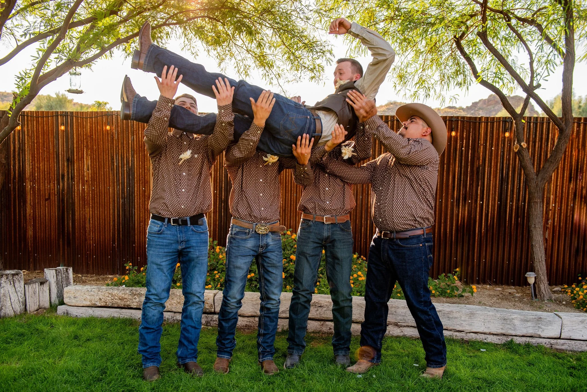 Cliff-Rose-Studios_Morristown-Arizona-Wedding-Photography_Groomsmen-Poses.jpg