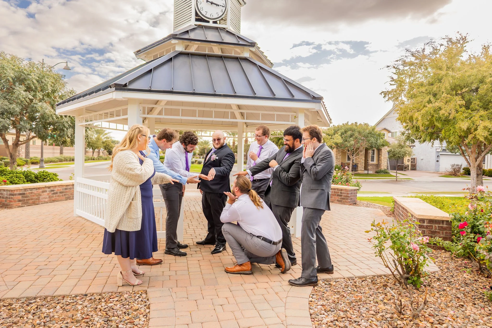 Mulberry-Clubhouse_Mesa-Arizona_Wedding-Photographer_Groomsmen-Poses.jpg