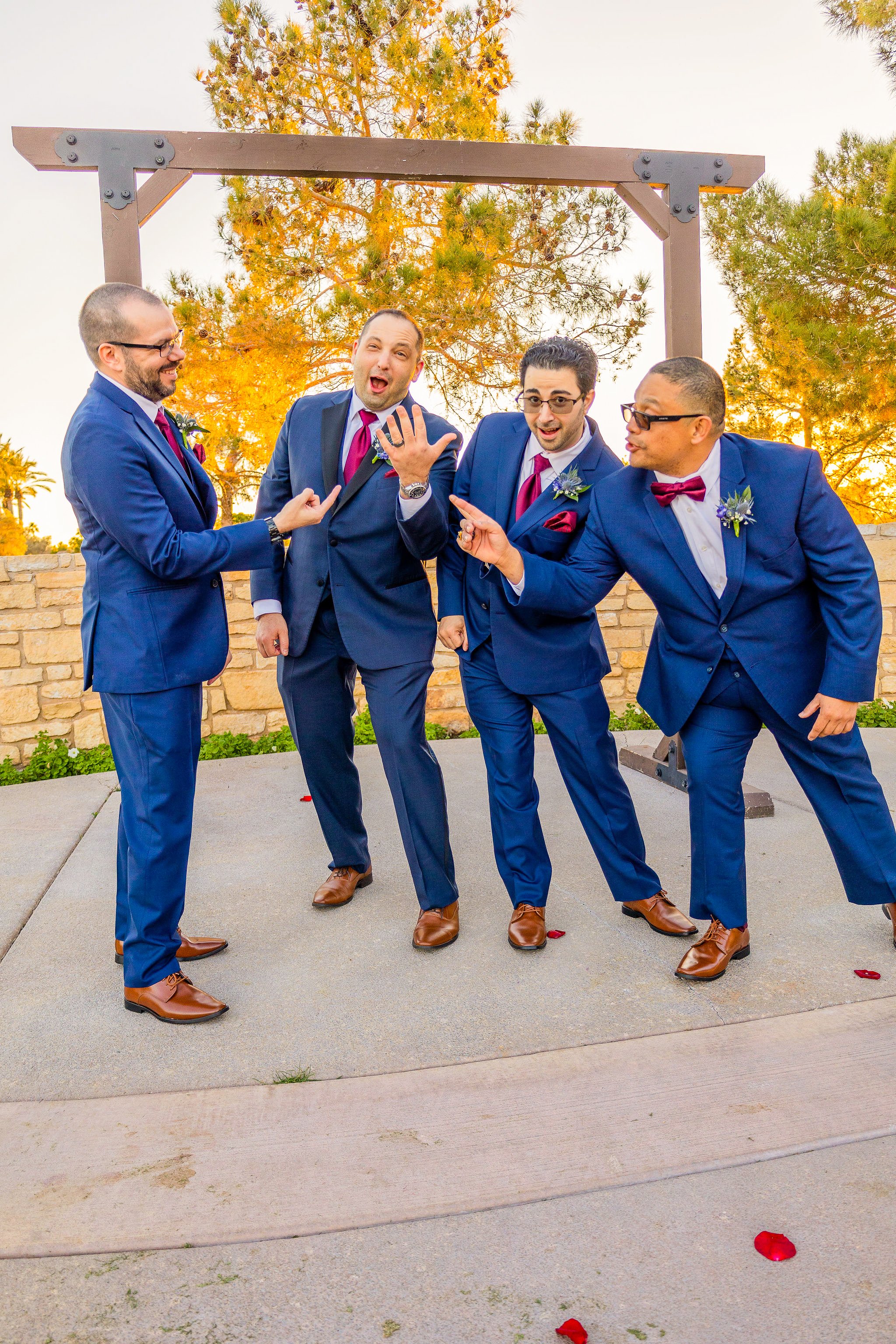 Ocotillo-Golf-Club_Chandler-Arizona_Wedding-Photographer_Groomsmen-Poses.jpg