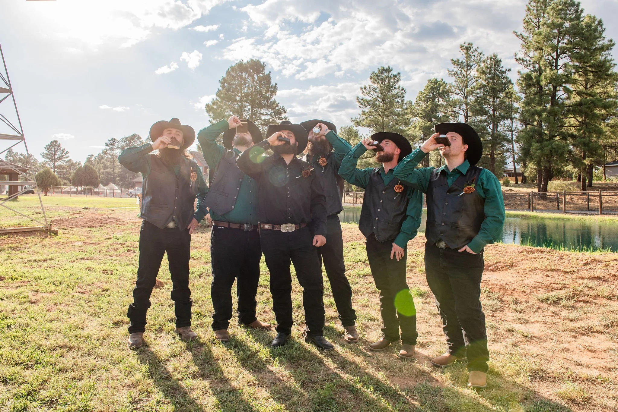 Backyard-Western-Wedding_Pinetop-Lakeside-Arizona_Wedding-Photographer_Groomsmen-Poses.jpg