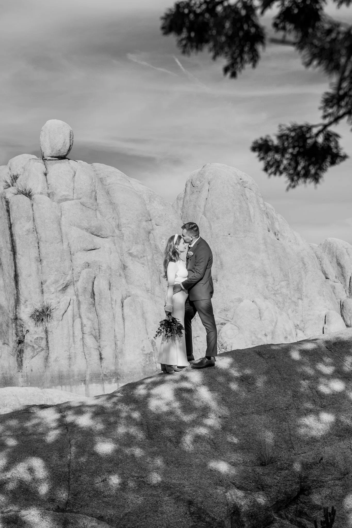 Watson_Lake-Prescott_Arizona-Adventure-Intimate-Elopment_Wedding_Photography-and-Videography_Northern-Arizona-109.jpg