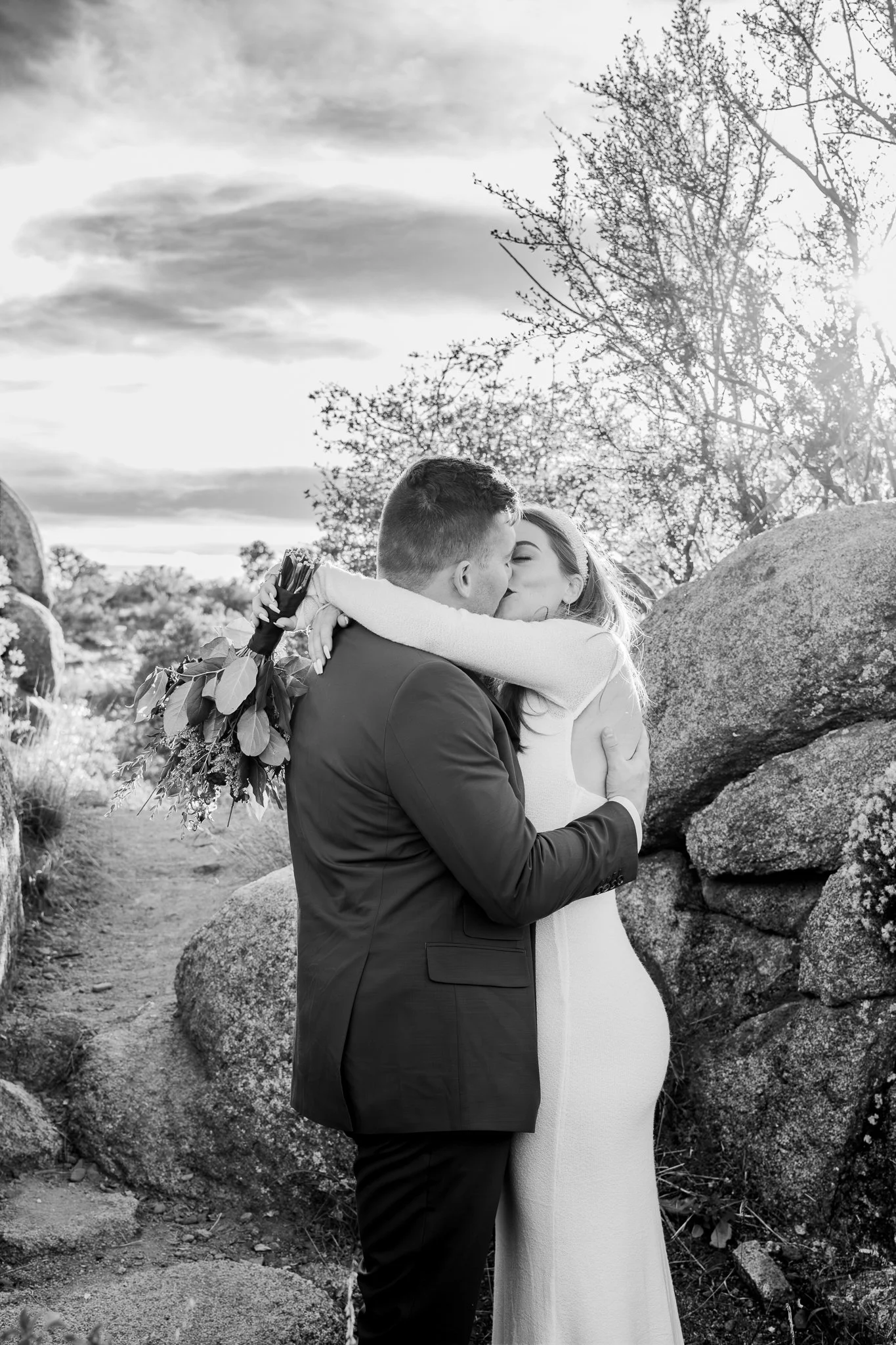 Watson_Lake-Prescott_Arizona-Adventure-Intimate-Elopment_Wedding_Photography-and-Videography_Northern-Arizona-167.jpg